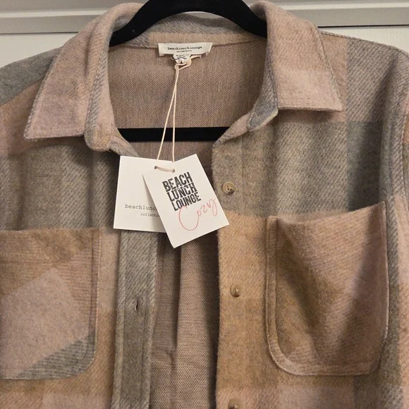 Beachlunchlounge Plaid Shirt in Tan and Gray - Picture 4 of 4